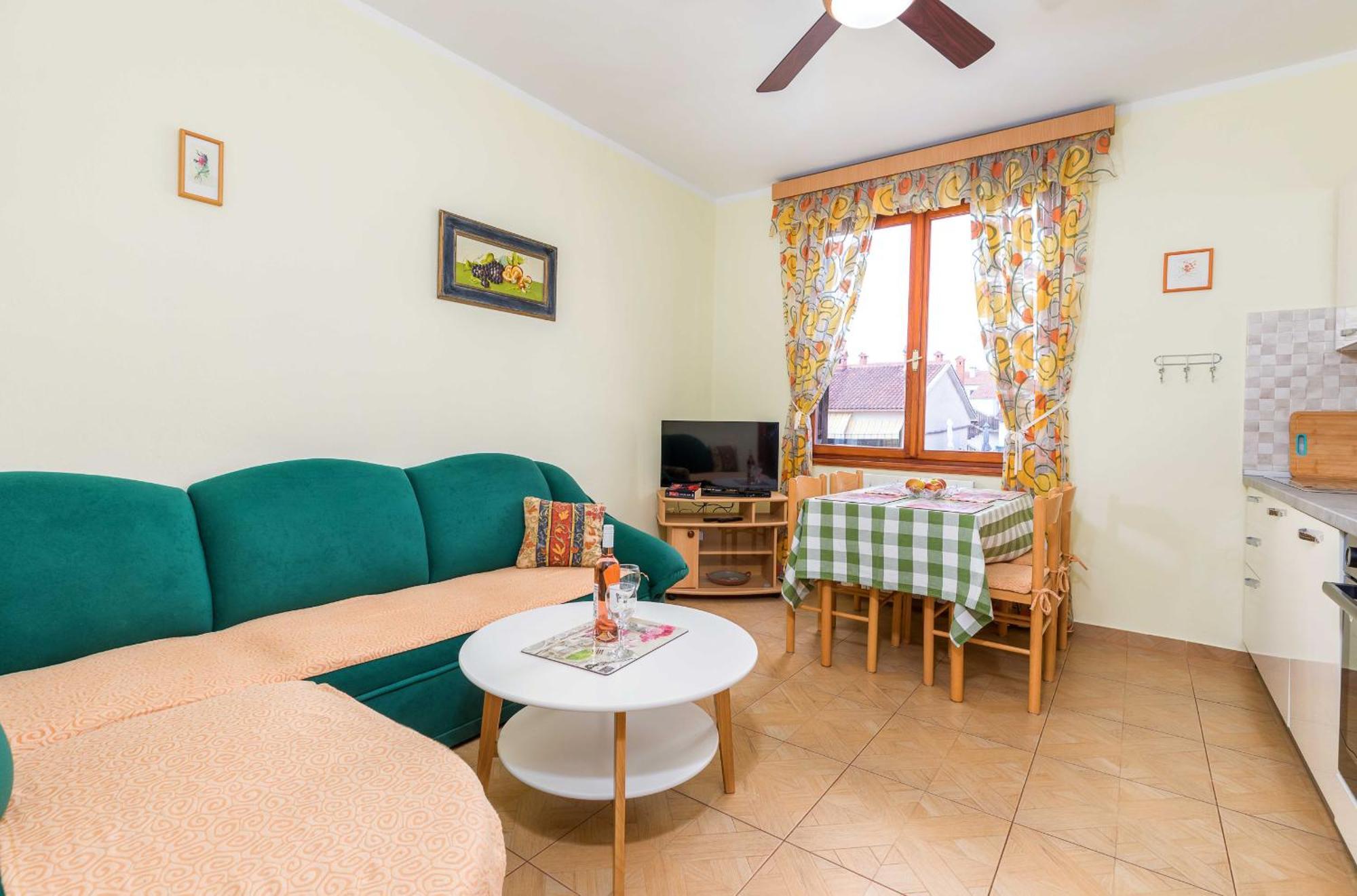 Villa Nada In Fazana - Near The Beach 外观 照片