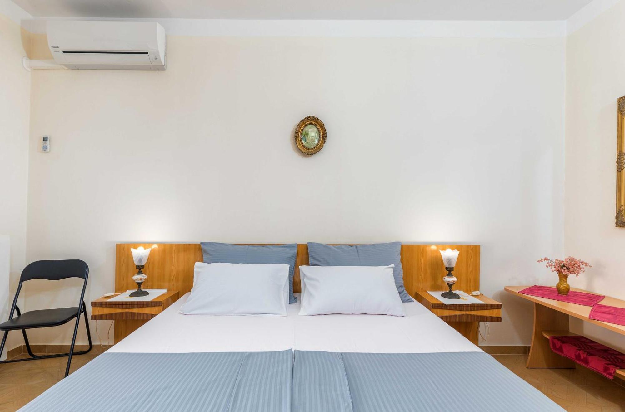 Villa Nada In Fazana - Near The Beach 外观 照片