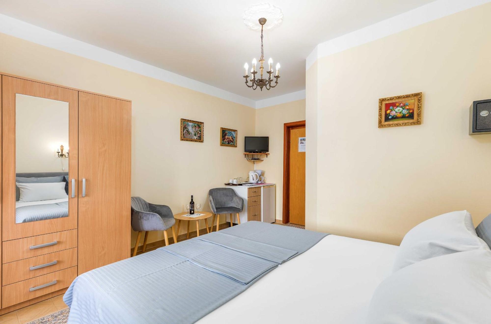 Villa Nada In Fazana - Near The Beach 外观 照片