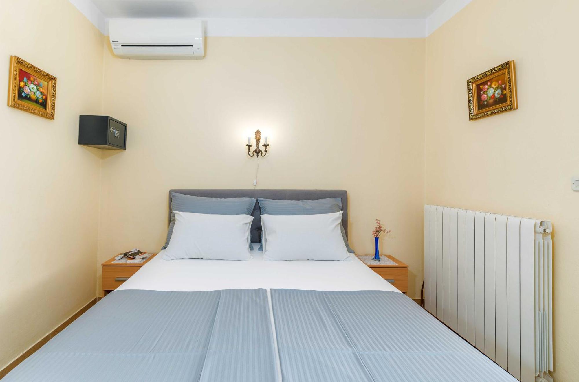 Villa Nada In Fazana - Near The Beach 外观 照片