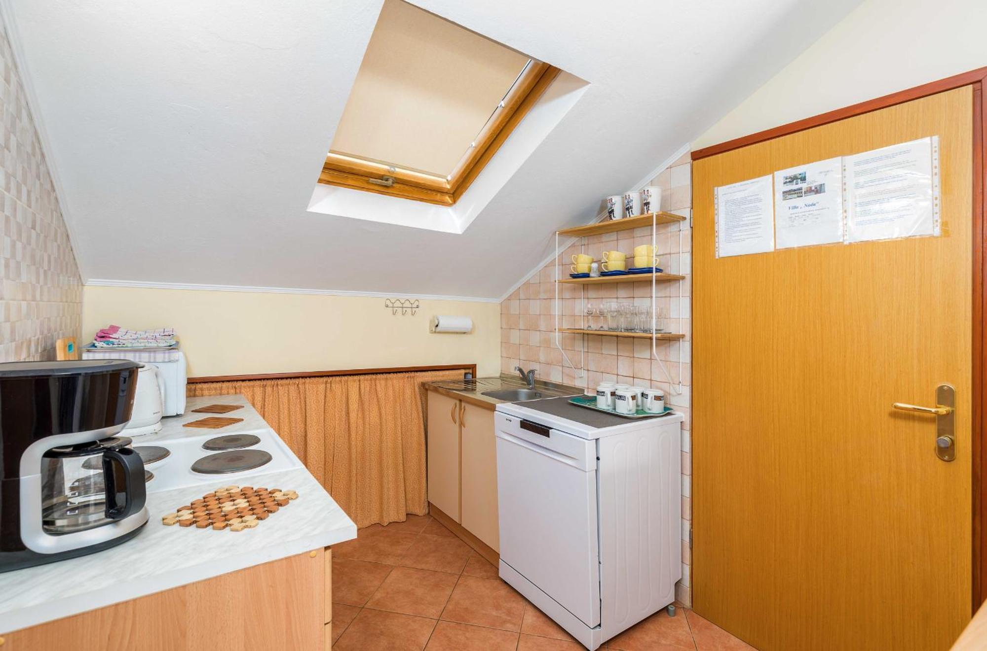 Villa Nada In Fazana - Near The Beach 外观 照片