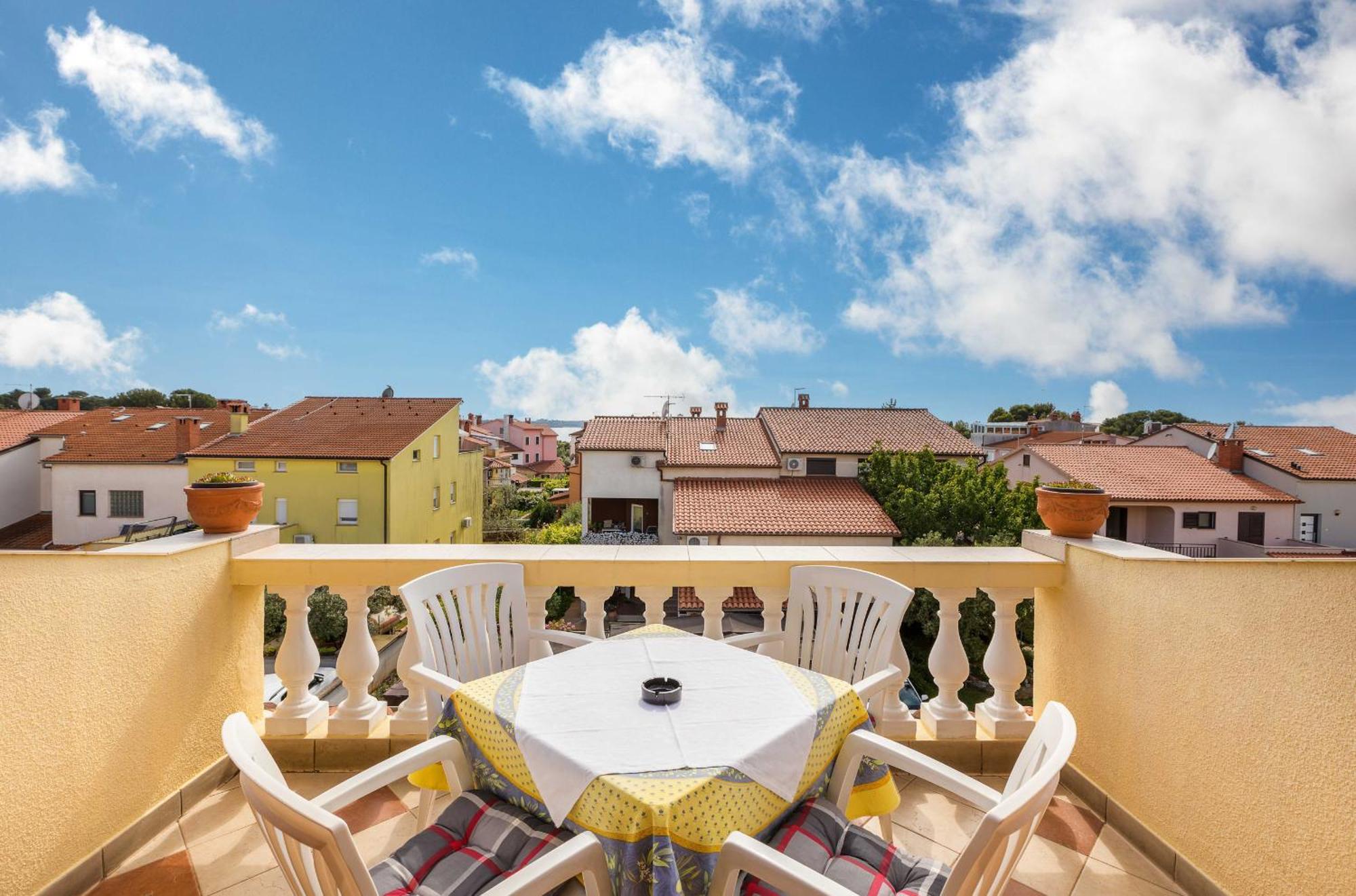 Villa Nada In Fazana - Near The Beach 外观 照片