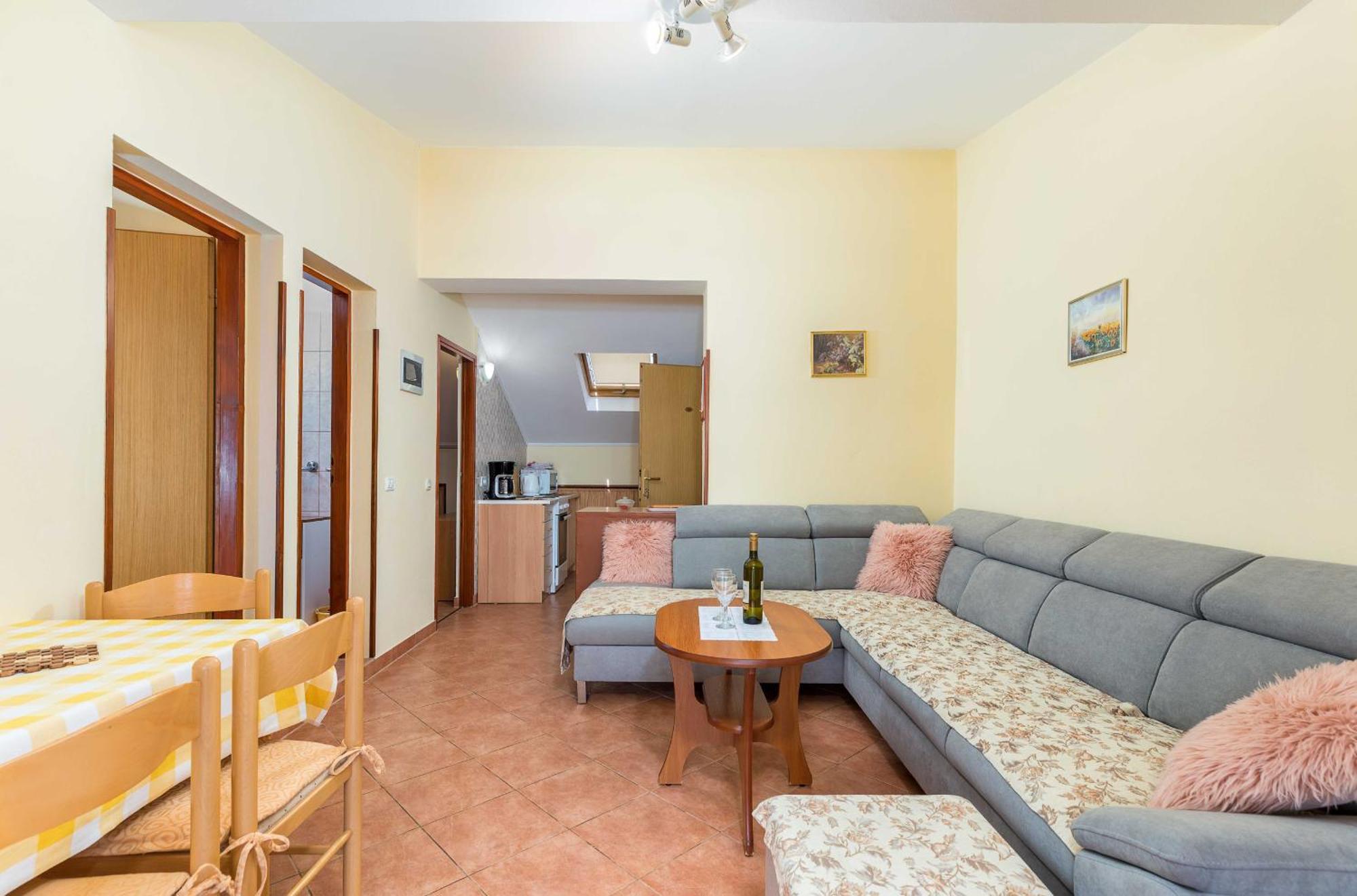 Villa Nada In Fazana - Near The Beach 外观 照片