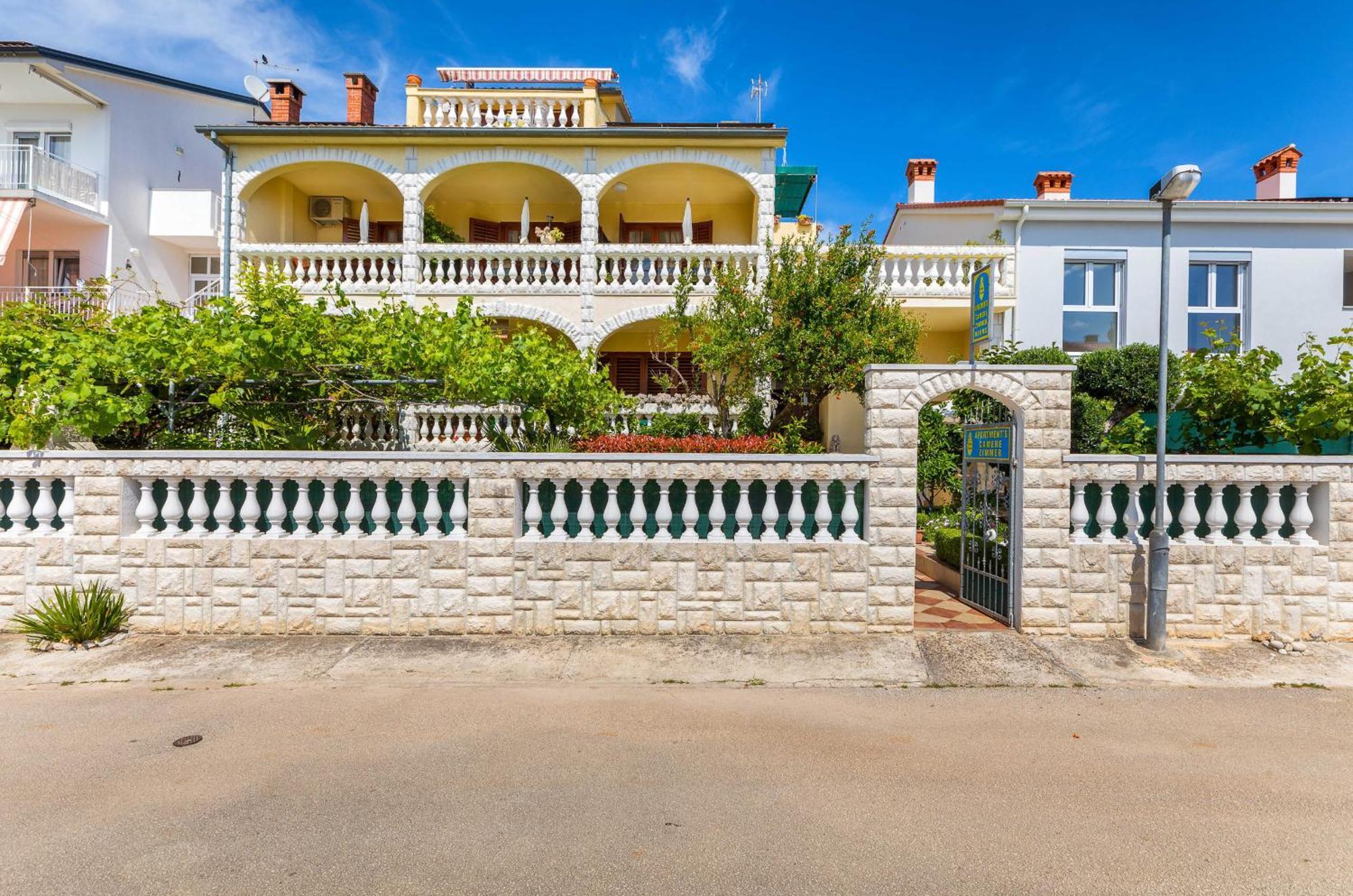 Villa Nada In Fazana - Near The Beach 外观 照片
