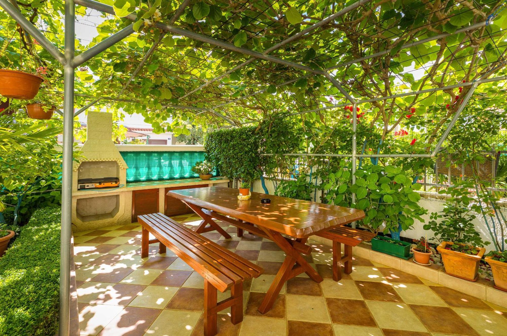 Villa Nada In Fazana - Near The Beach 外观 照片